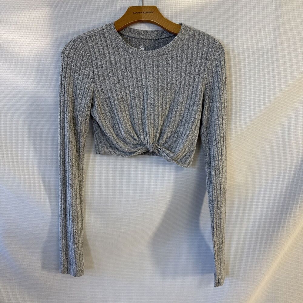 SO | Charcoal Gray Knit Cropped Long Sleeve Twist Knot Long Sleeve Shirt - S